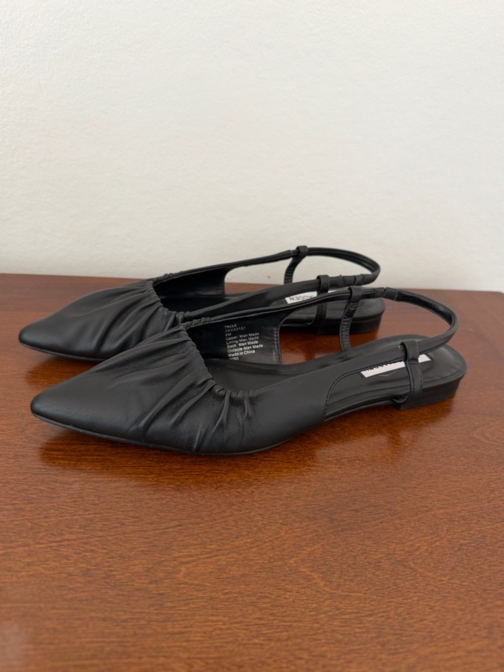 Steve Madden Trixx Black Ruched Pointed Toe Slingback Flats Women’s Size 8